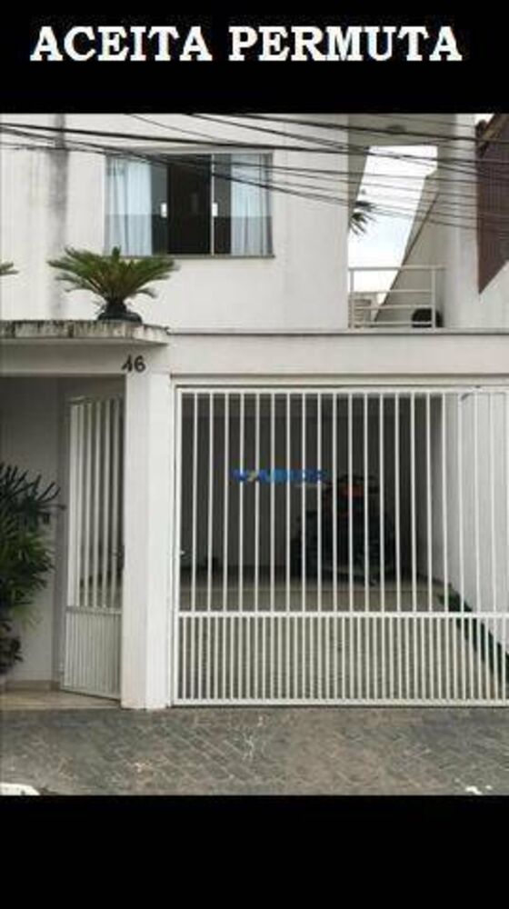 Sobrado, 4 quartos, 261 m² - Foto 1