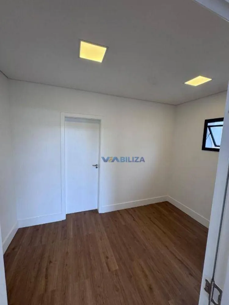 Sobrado, 4 quartos, 353 m² - Foto 1