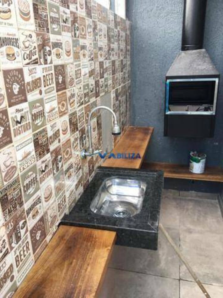 Sobrado, 3 quartos, 200 m² - Foto 2