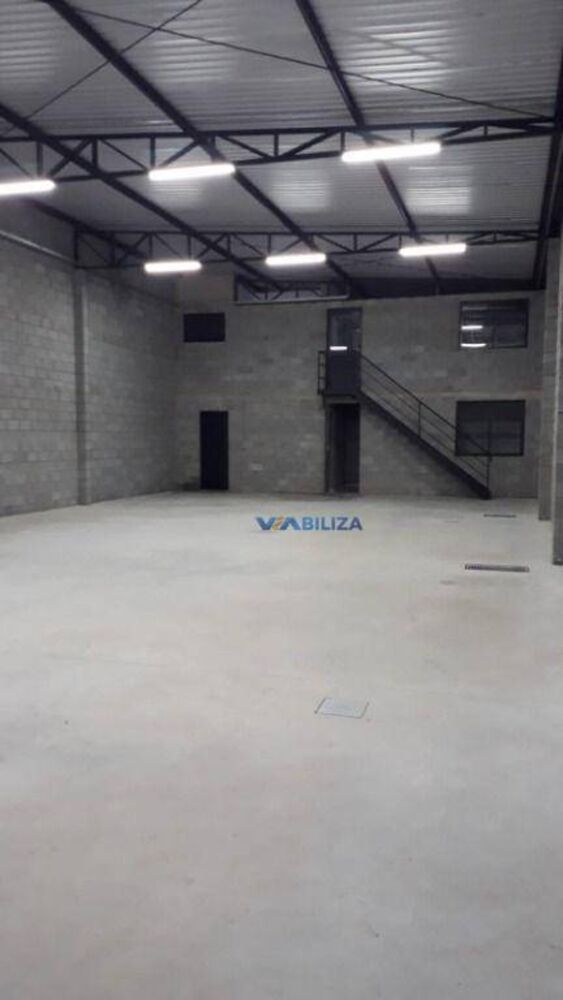 Depósito-Galpão-Armazém à venda, 290m² - Foto 1