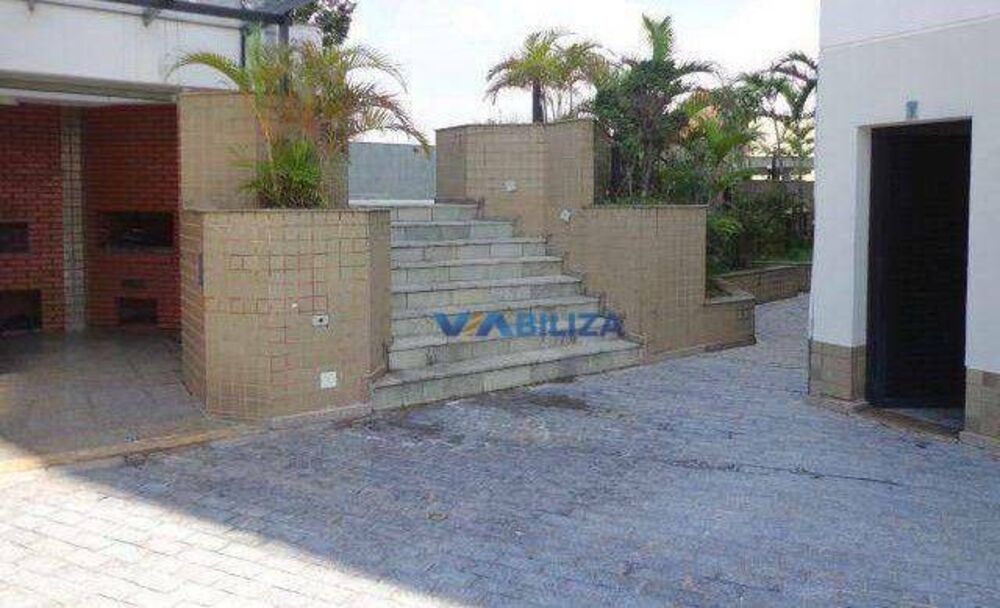 Cobertura, 3 quartos, 240 m² - Foto 3