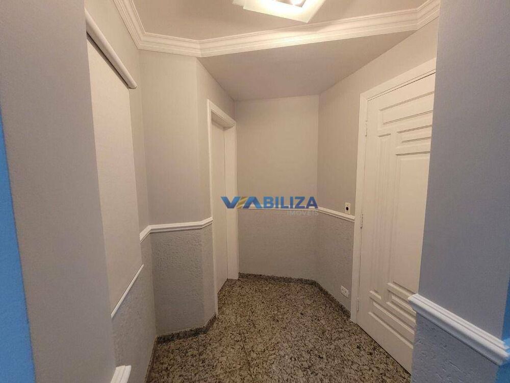 Cobertura, 3 quartos, 240 m² - Foto 2
