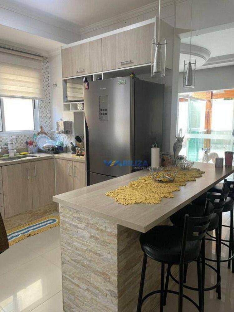 Sobrado, 3 quartos, 120 m² - Foto 1