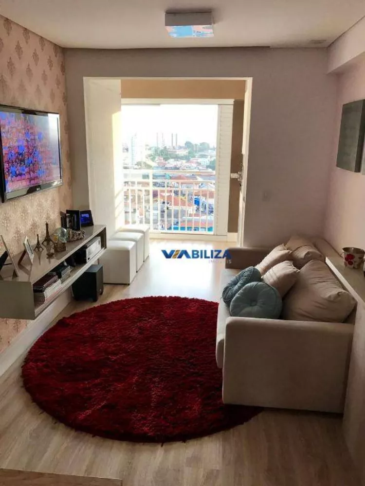 Apartamento à venda com 2 quartos, 63m² - Foto 1