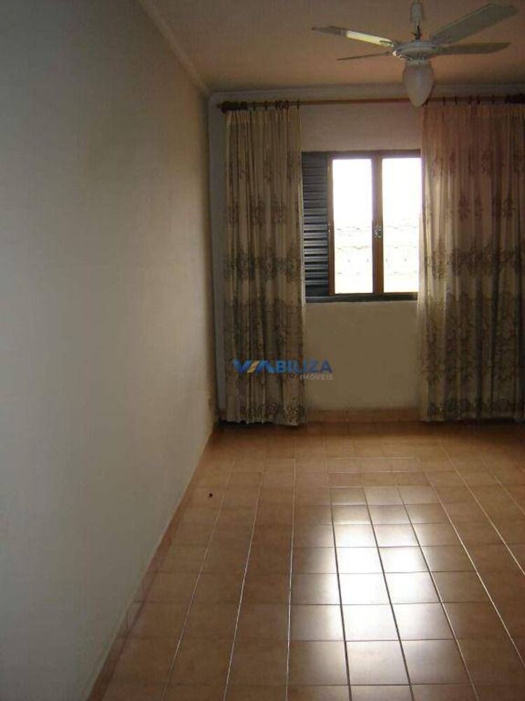 Sobrado, 3 quartos, 262 m² - Foto 4