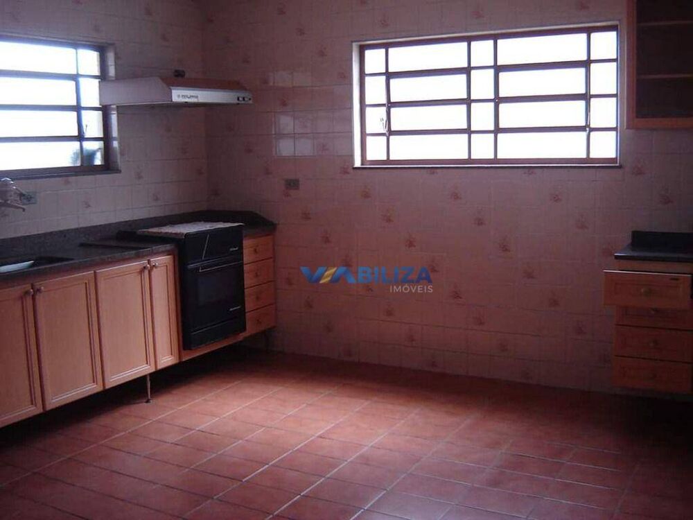 Sobrado, 3 quartos, 262 m² - Foto 1