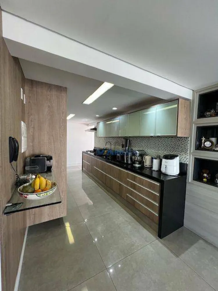 Cobertura, 4 quartos, 204 m² - Foto 4