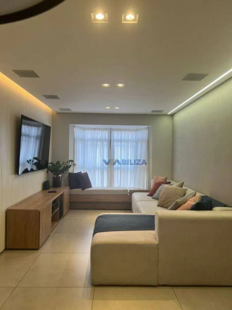 Sobrado, 4 quartos, 310 m² - Foto 2