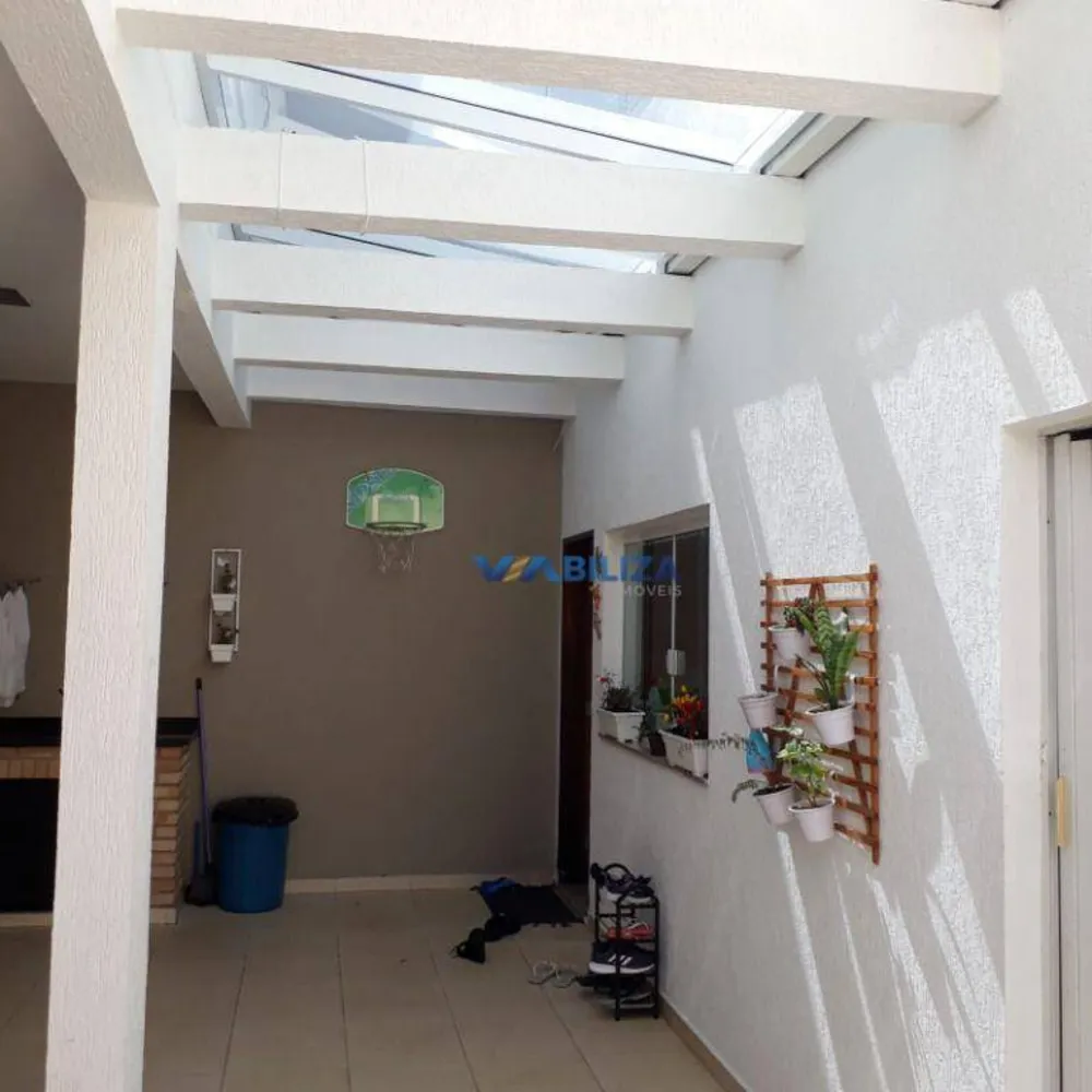 Sobrado, 3 quartos, 290 m² - Foto 1