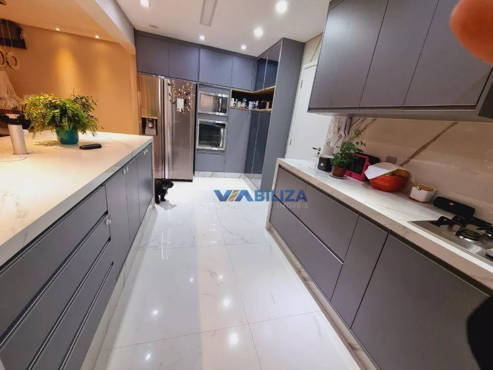 Apartamento à venda com 3 quartos, 154m² - Foto 5