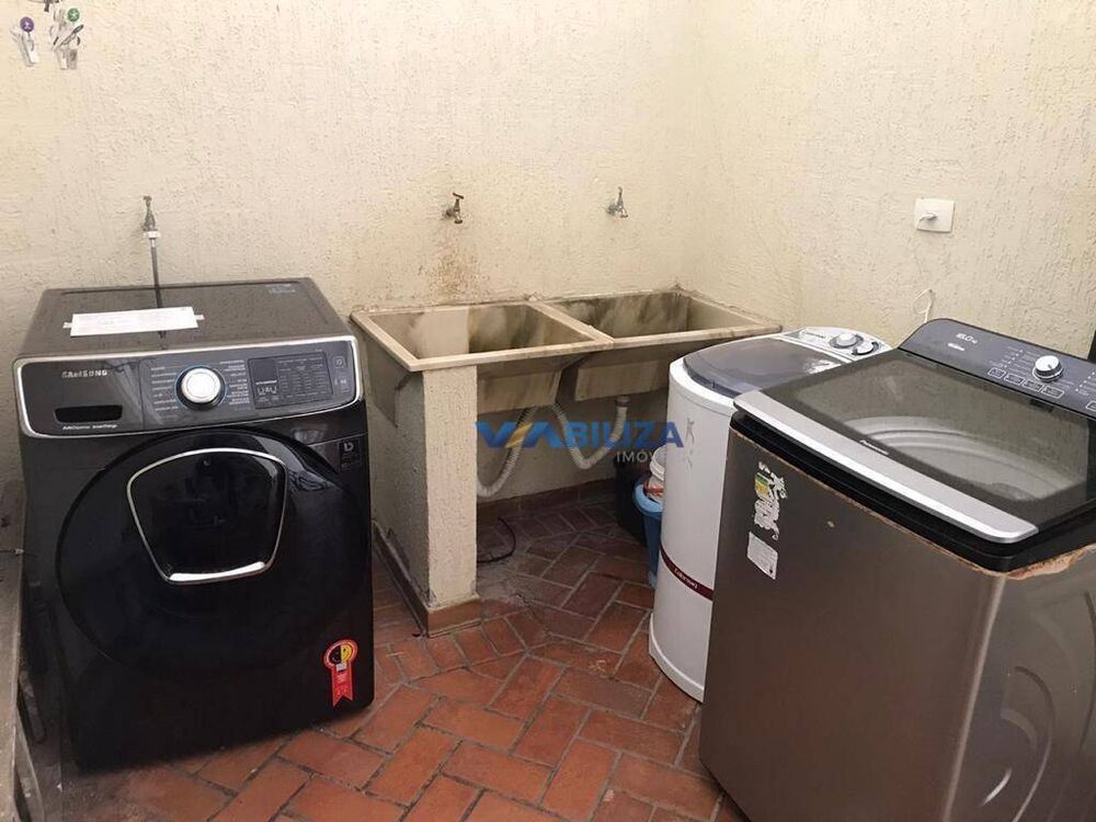 Sobrado à venda com 2 quartos, 188m² - Foto 5