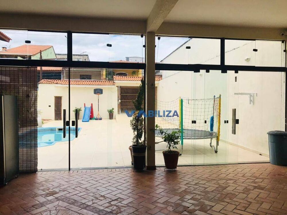 Sobrado à venda com 2 quartos, 188m² - Foto 6
