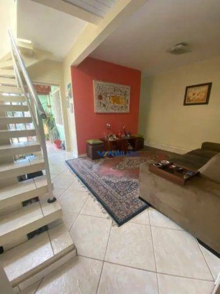 Sobrado, 4 quartos, 147 m² - Foto 1