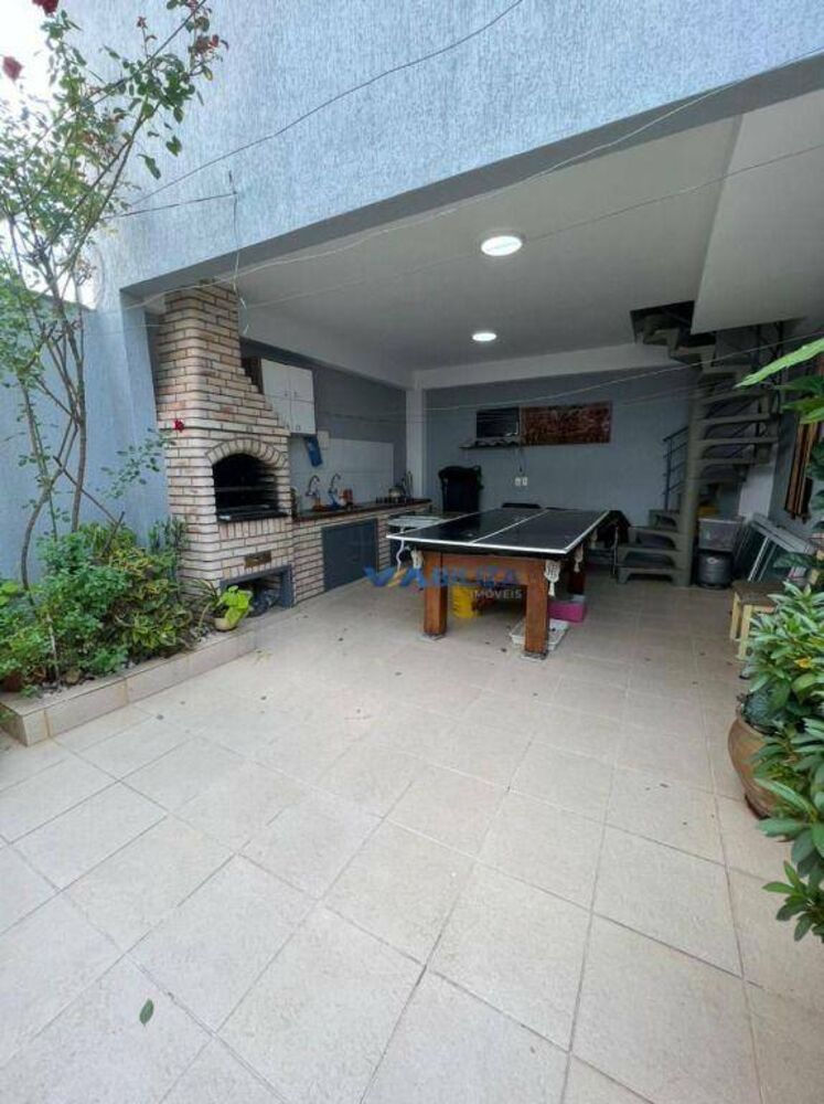 Sobrado, 3 quartos, 230 m² - Foto 3