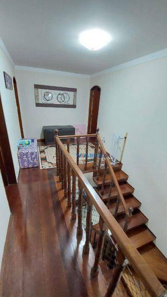 Sobrado à venda com 3 quartos, 218m² - Foto 13