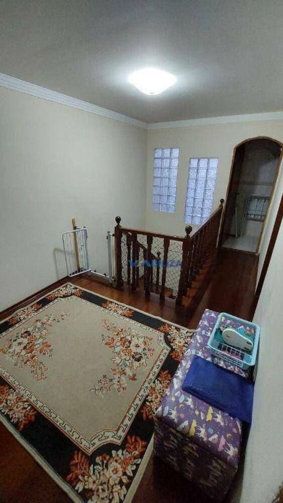 Sobrado à venda com 3 quartos, 218m² - Foto 14