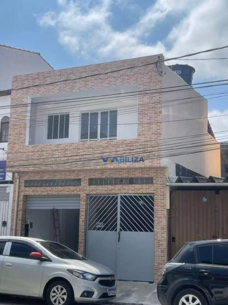 Sobrado à venda com 1 quarto, 134m² - Foto 2