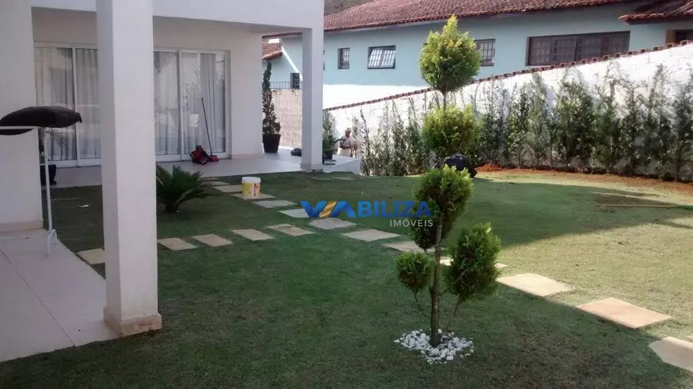 Casa de Condomínio à venda com 3 quartos, 600m² - Foto 9