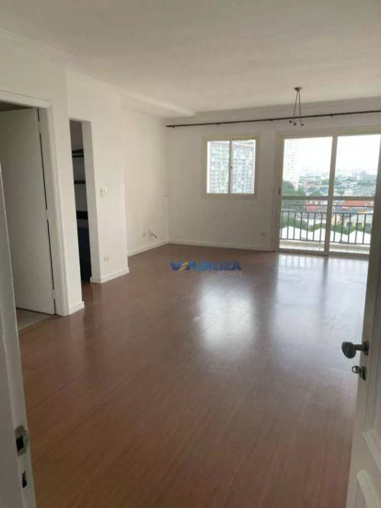 Apartamento à venda com 3 quartos, 95m² - Foto 2