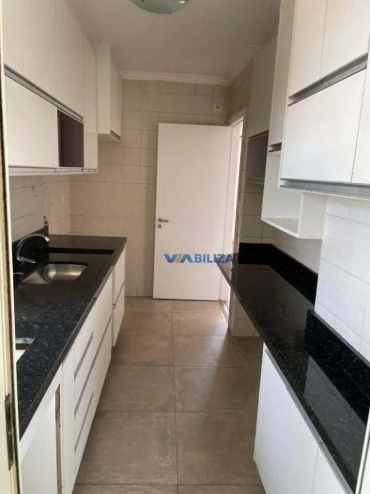 Apartamento à venda com 3 quartos, 95m² - Foto 12