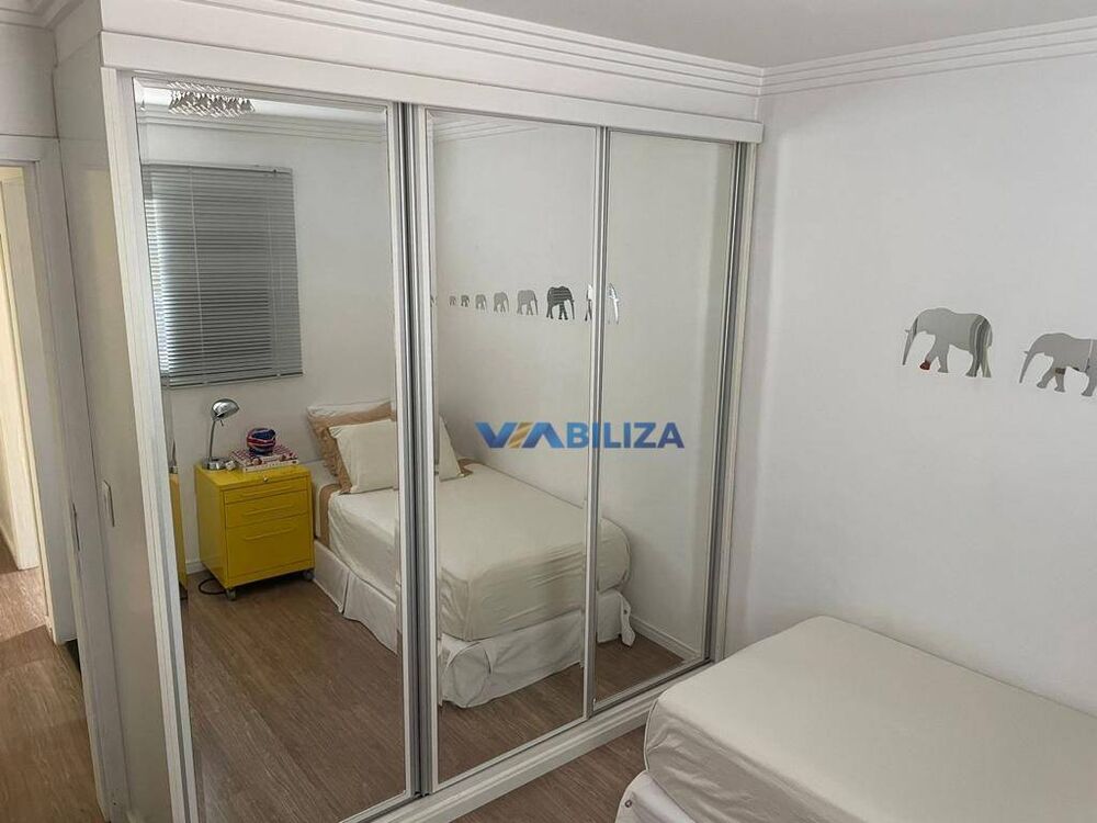 Sobrado, 3 quartos, 245 m² - Foto 1