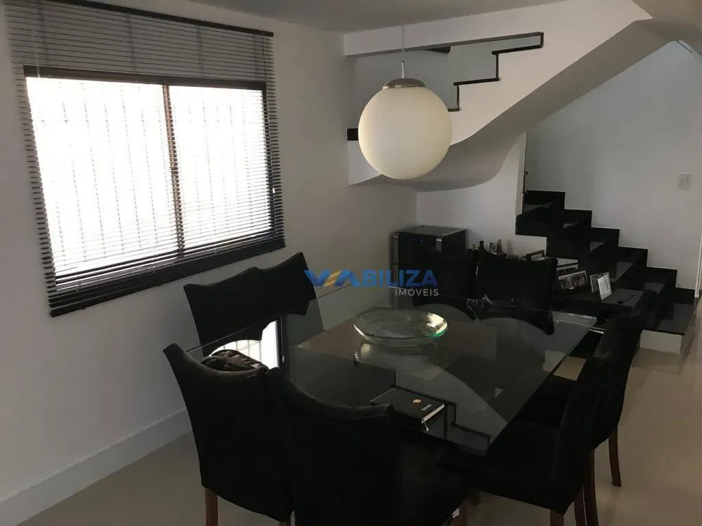 Sobrado, 3 quartos, 245 m² - Foto 2