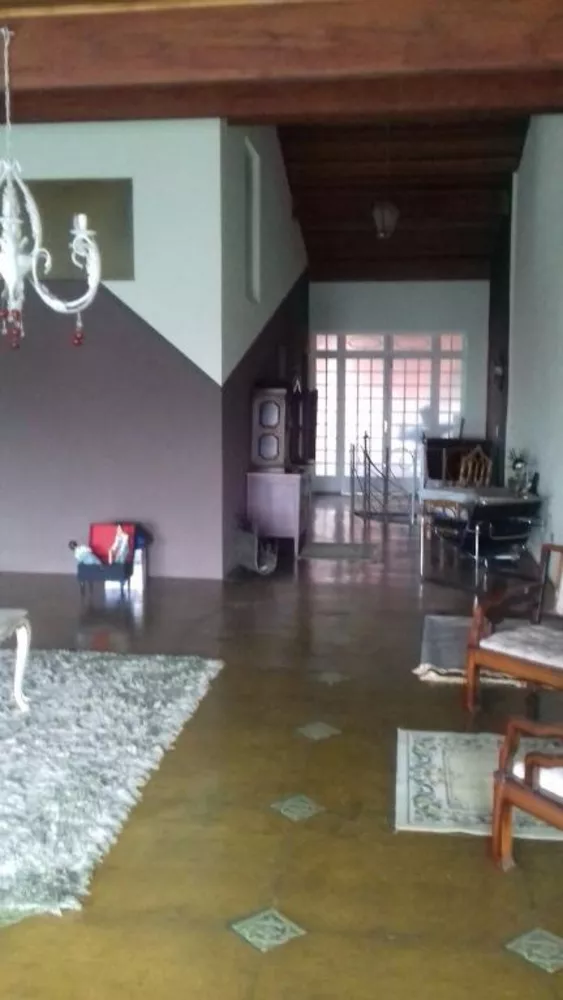 Sobrado à venda com 3 quartos, 270m² - Foto 3