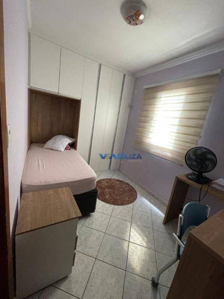 Sobrado, 3 quartos, 200 m² - Foto 13