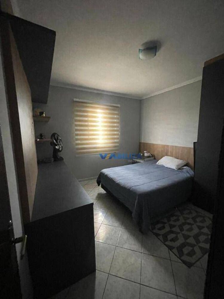Sobrado, 3 quartos, 200 m² - Foto 11