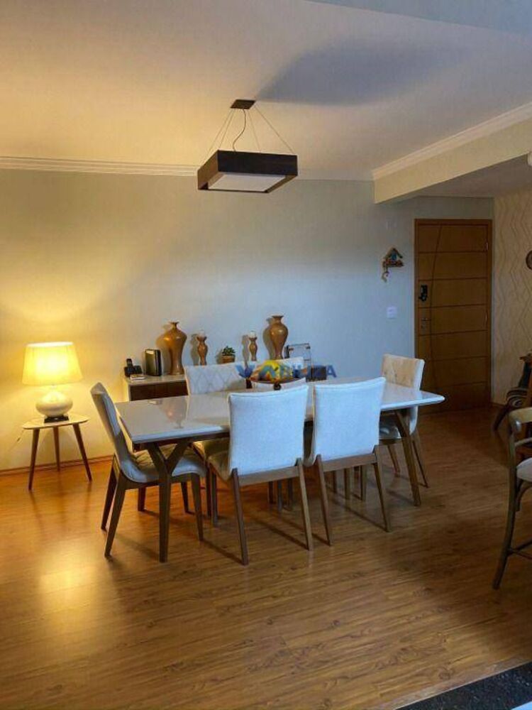 Apartamento à venda com 3 quartos, 124m² - Foto 2