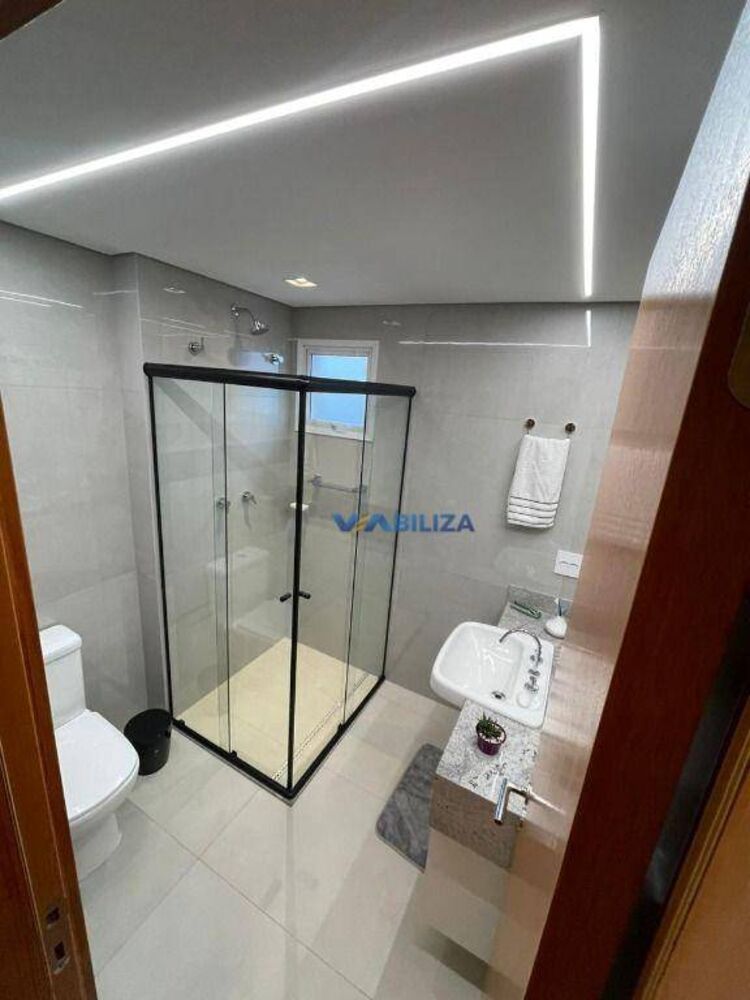 Apartamento à venda com 3 quartos, 197m² - Foto 8