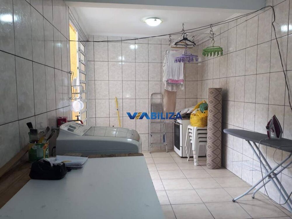 Sobrado, 3 quartos, 200 m² - Foto 3