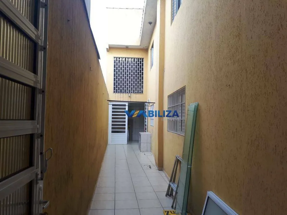 Sobrado, 3 quartos, 200 m² - Foto 3