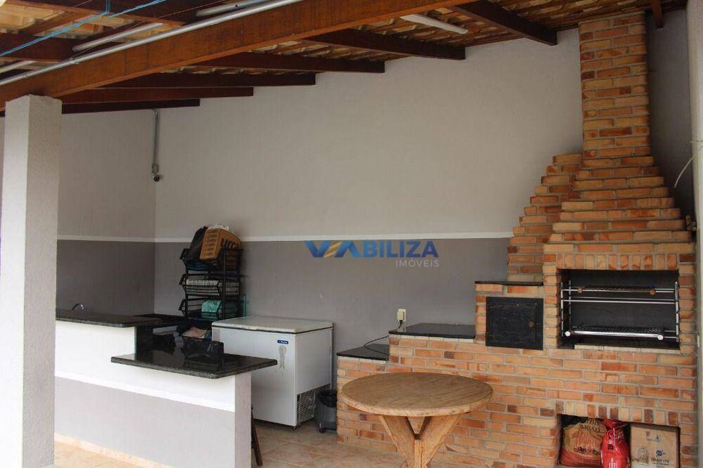 Casa de Condomínio à venda com 3 quartos, 214m² - Foto 9