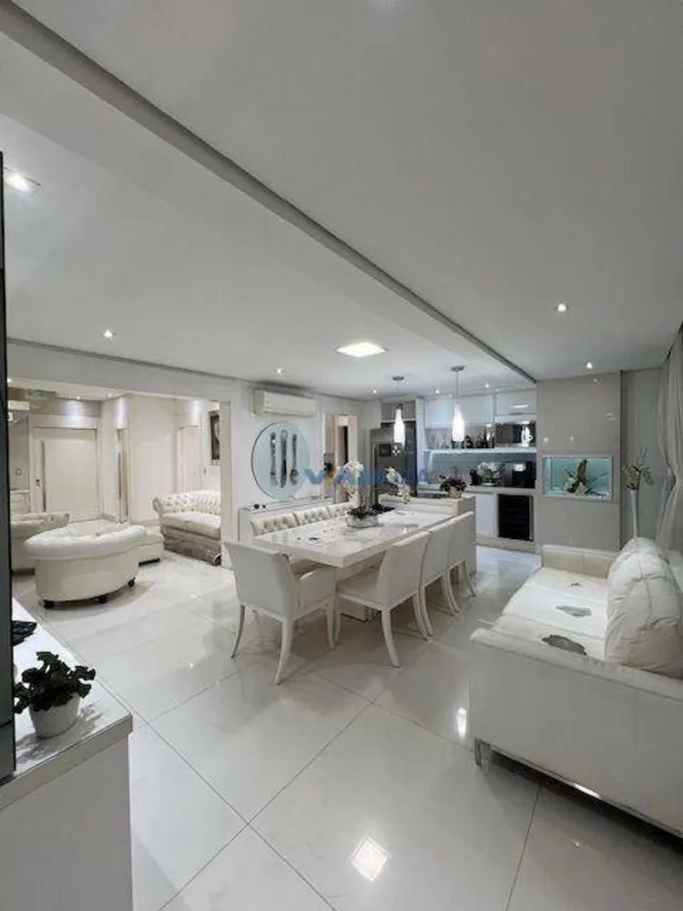 Cobertura, 2 quartos, 330 m² - Foto 1