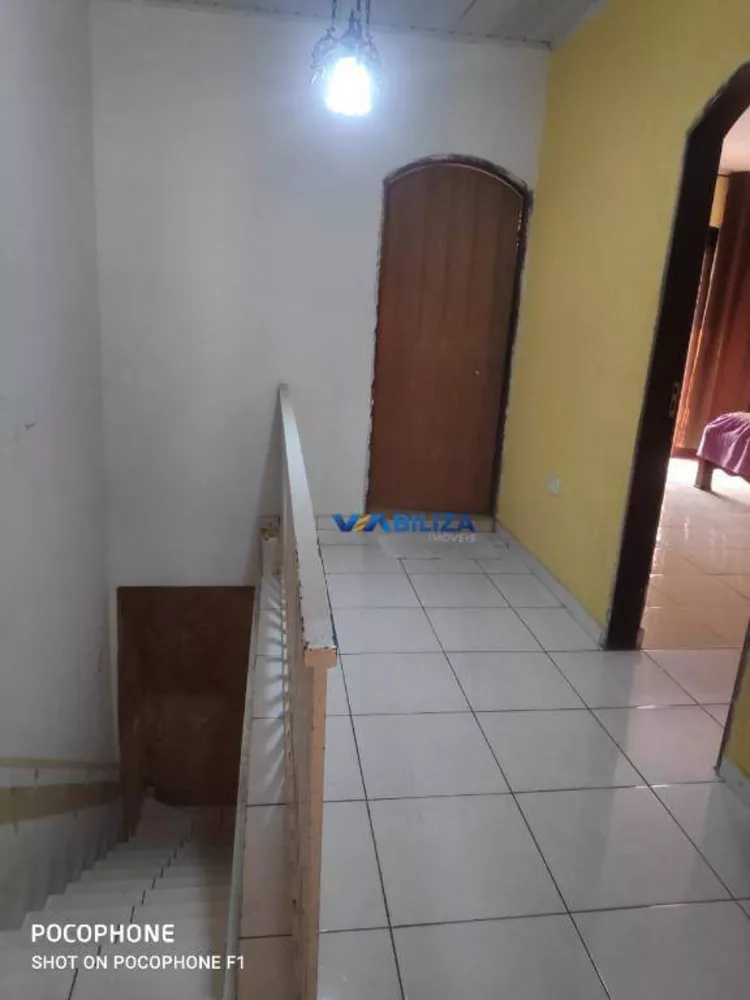 Sobrado à venda com 3 quartos, 130m² - Foto 2