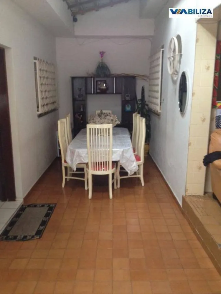 Casa, 2 quartos, 214 m² - Foto 12