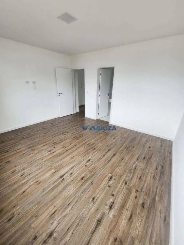 Sobrado à venda com 4 quartos, 300m² - Foto 2