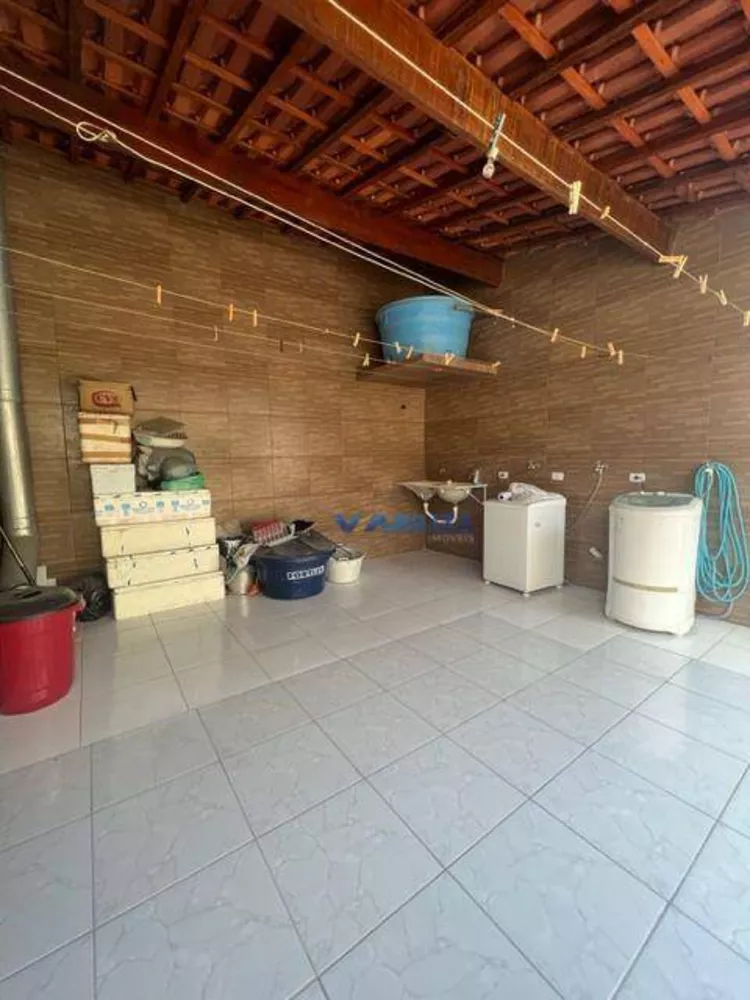 Sobrado à venda com 3 quartos, 220m² - Foto 5