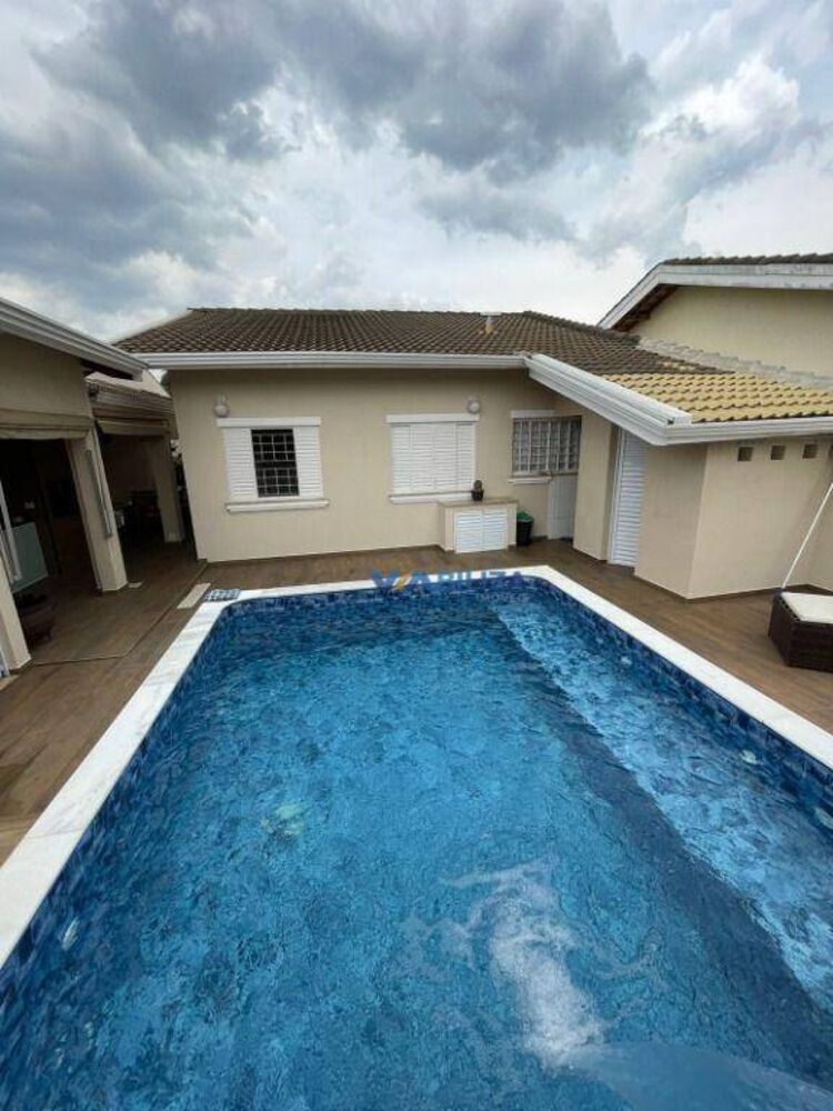 Casa, 3 quartos, 139 m² - Foto 1