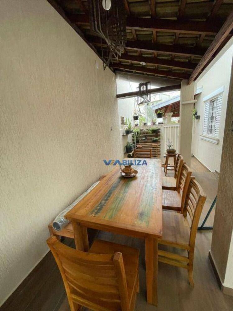 Casa, 3 quartos, 139 m² - Foto 4