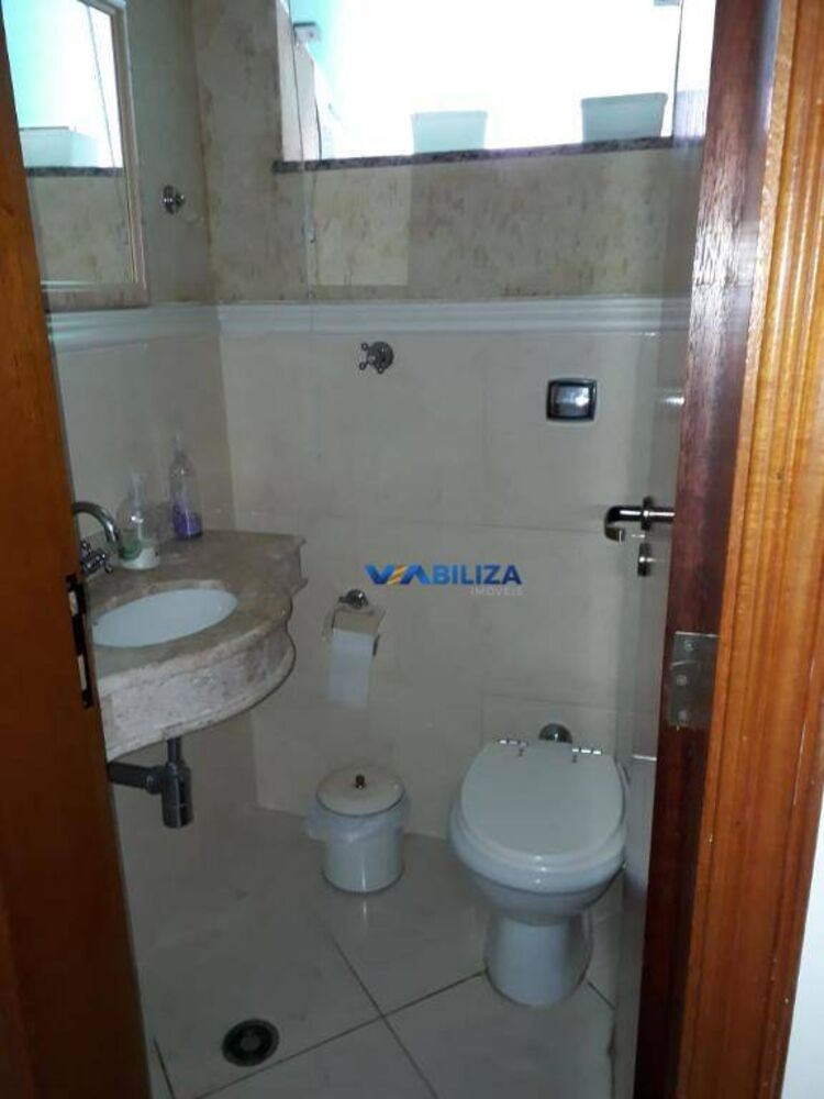 Sobrado, 3 quartos, 230 m² - Foto 2