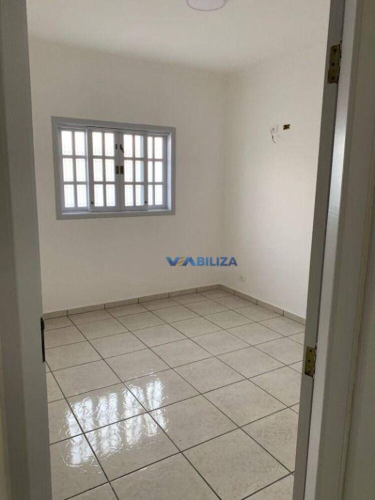 Casa à venda com 3 quartos, 190m² - Foto 4