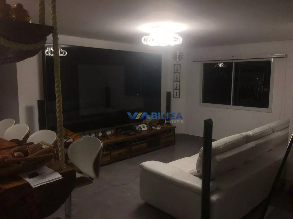 Apartamento à venda com 2 quartos, 162m² - Foto 2