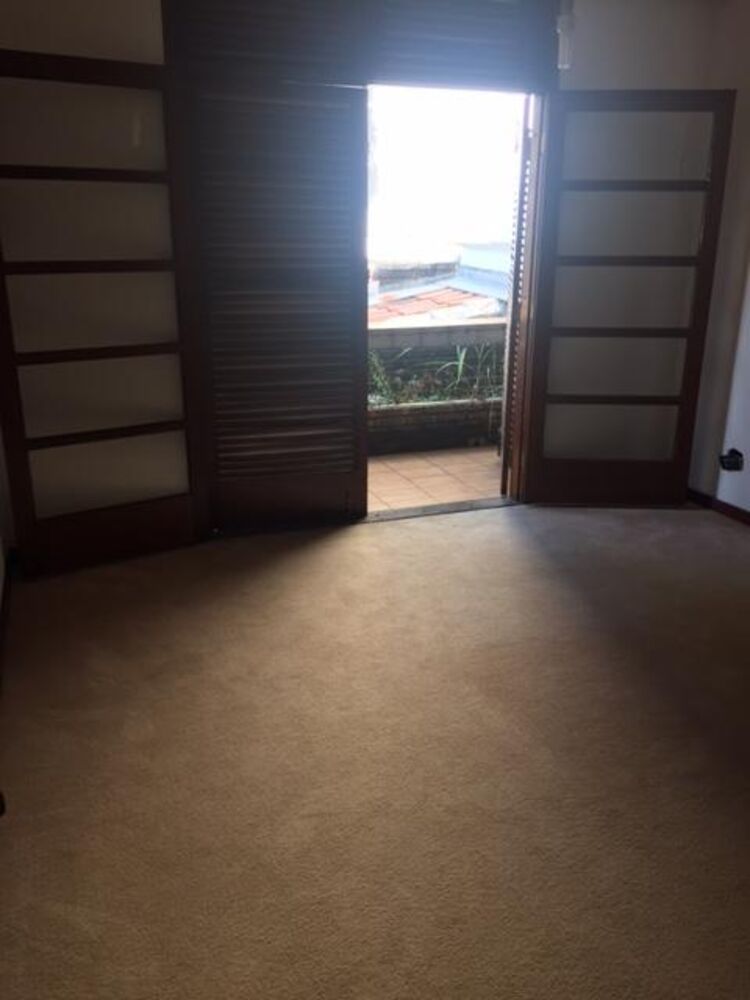 Sobrado à venda com 4 quartos, 350m² - Foto 2