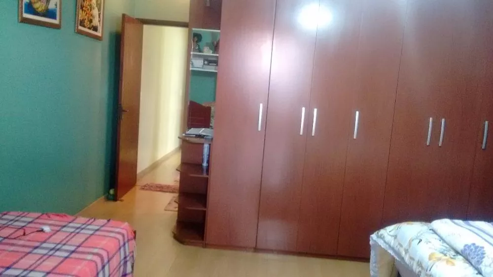 Casa à venda com 3 quartos, 218m² - Foto 30