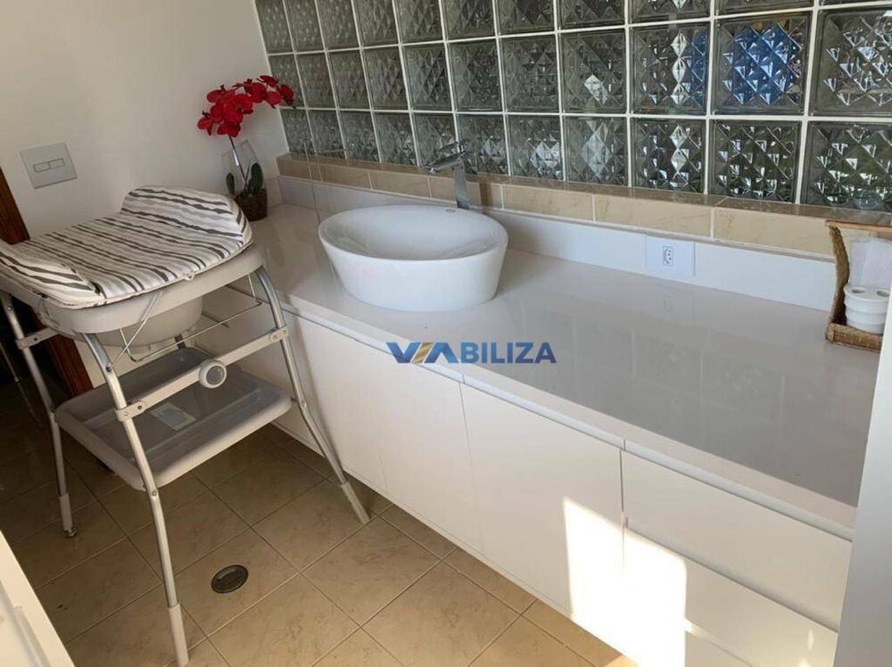 Sobrado, 6 quartos, 630 m² - Foto 1
