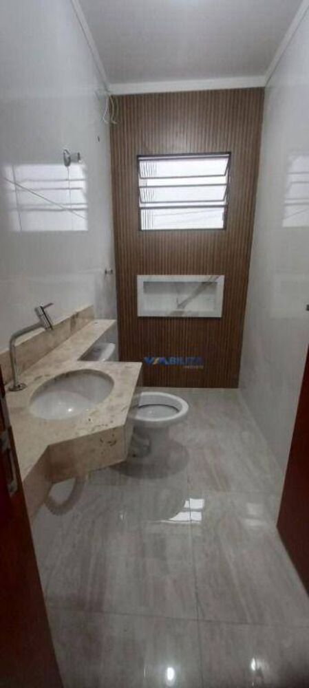 Sobrado à venda com 3 quartos, 108m² - Foto 2