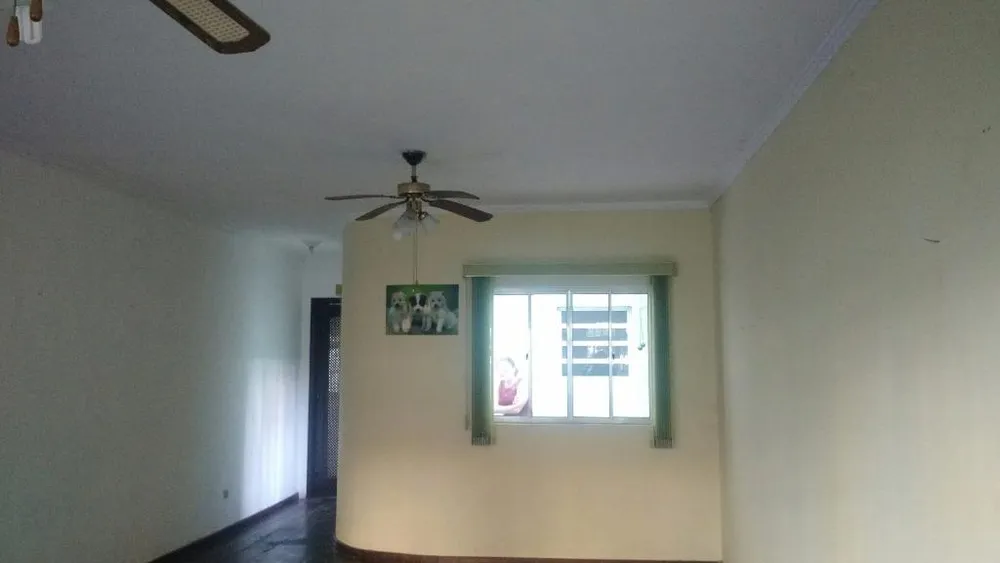 Casa, 3 quartos, 190 m² - Foto 2