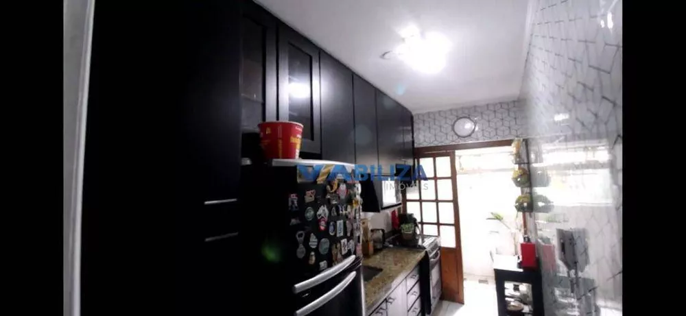 Apartamento à venda com 2 quartos, 70m² - Foto 10